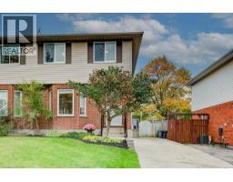 62 VILLAGE GREEN Way, Baden, Ontario