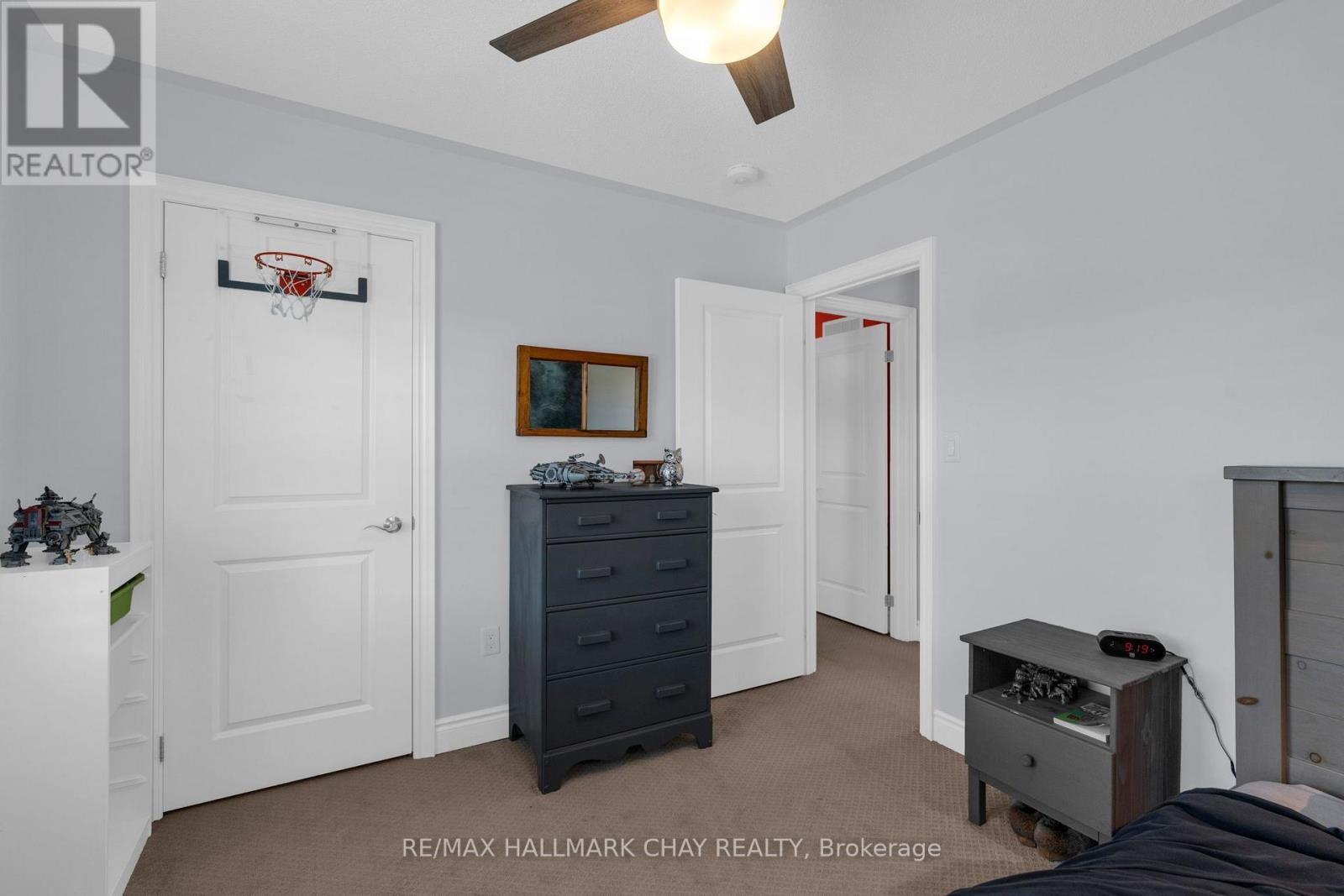 37 Nelson Street, Clearview, Ontario  L0M 1G0 - Photo 32 - S13823642