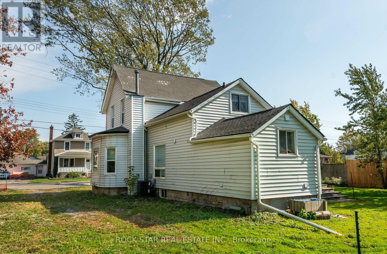 292 Fares Street, Port Colborne, Ontario  L3K 1W8 - Photo 4 - X14080612