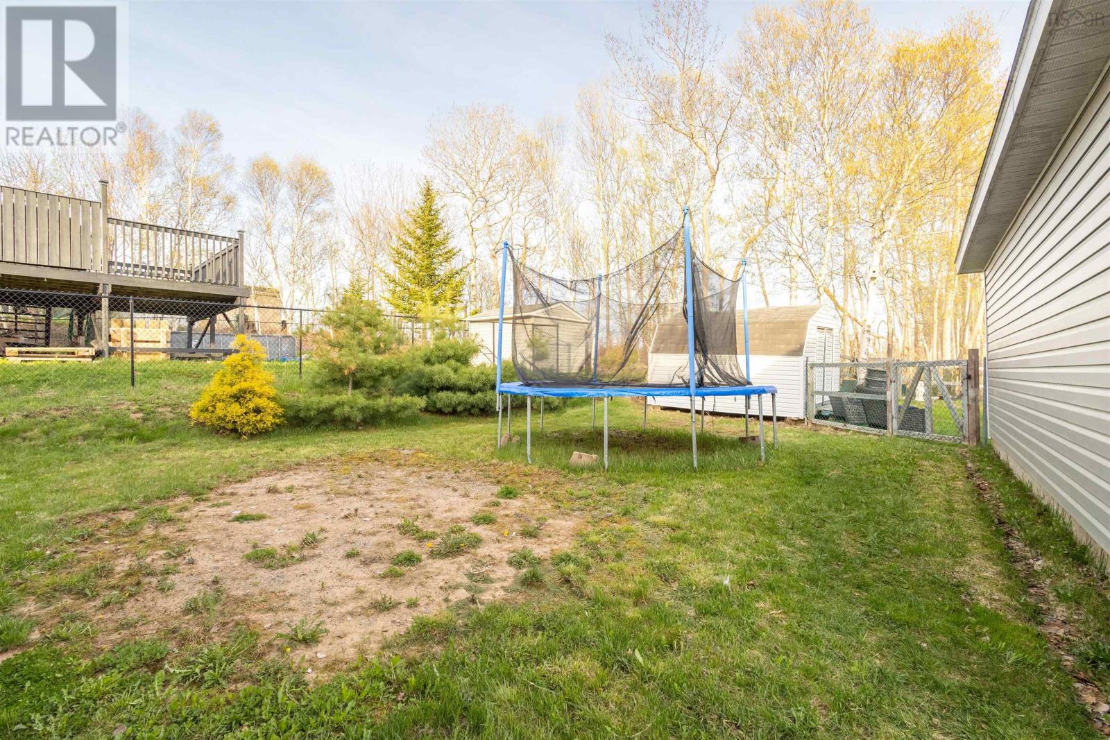 25 Macdonald Crescent, Sydney Mines, Nova Scotia  B1H 3H5 - Photo 13 - 202625464