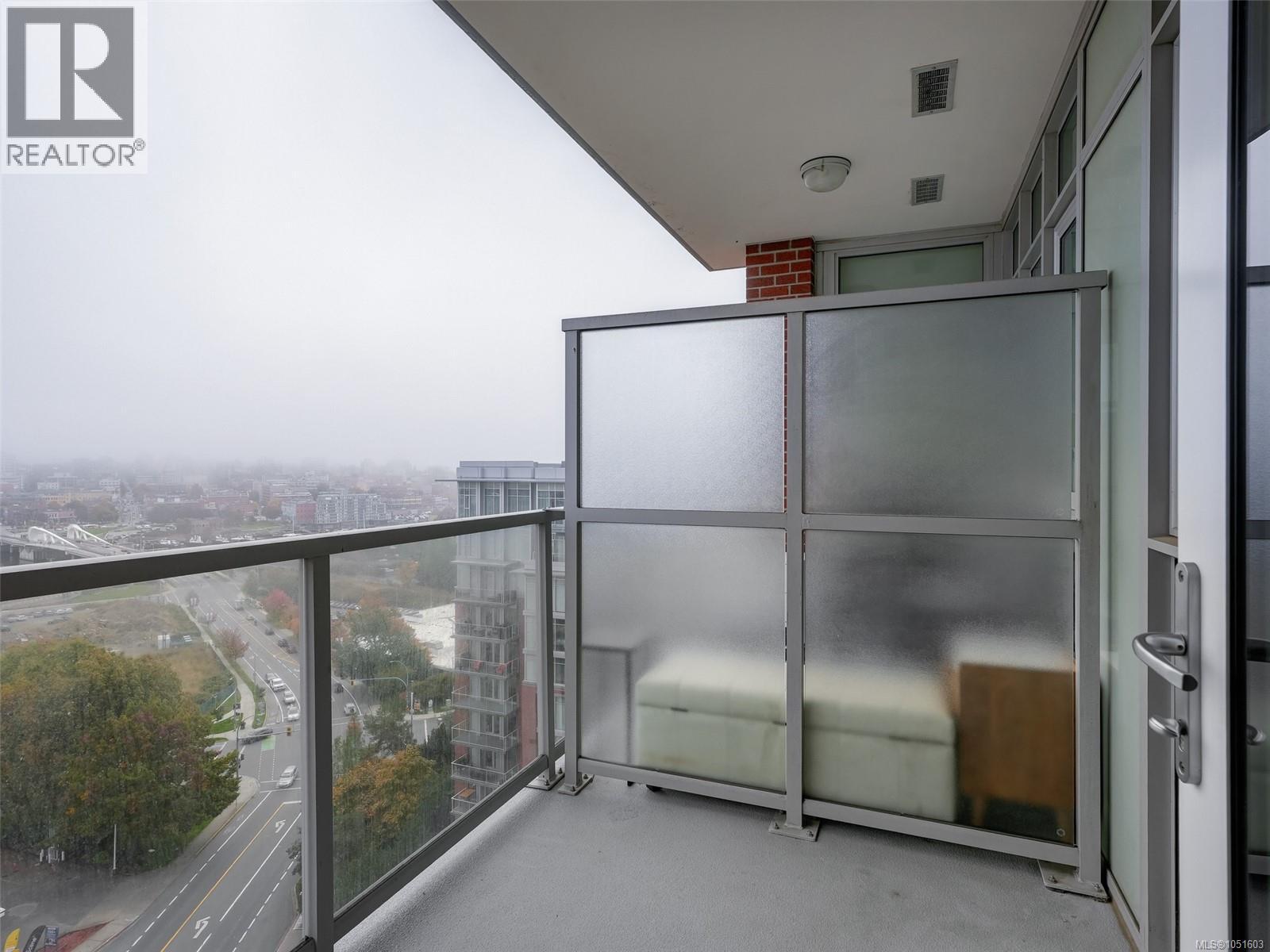 1207 83 Saghalie Rd, Victoria, British Columbia  V9A 0E7 - Photo 18 - 1051603