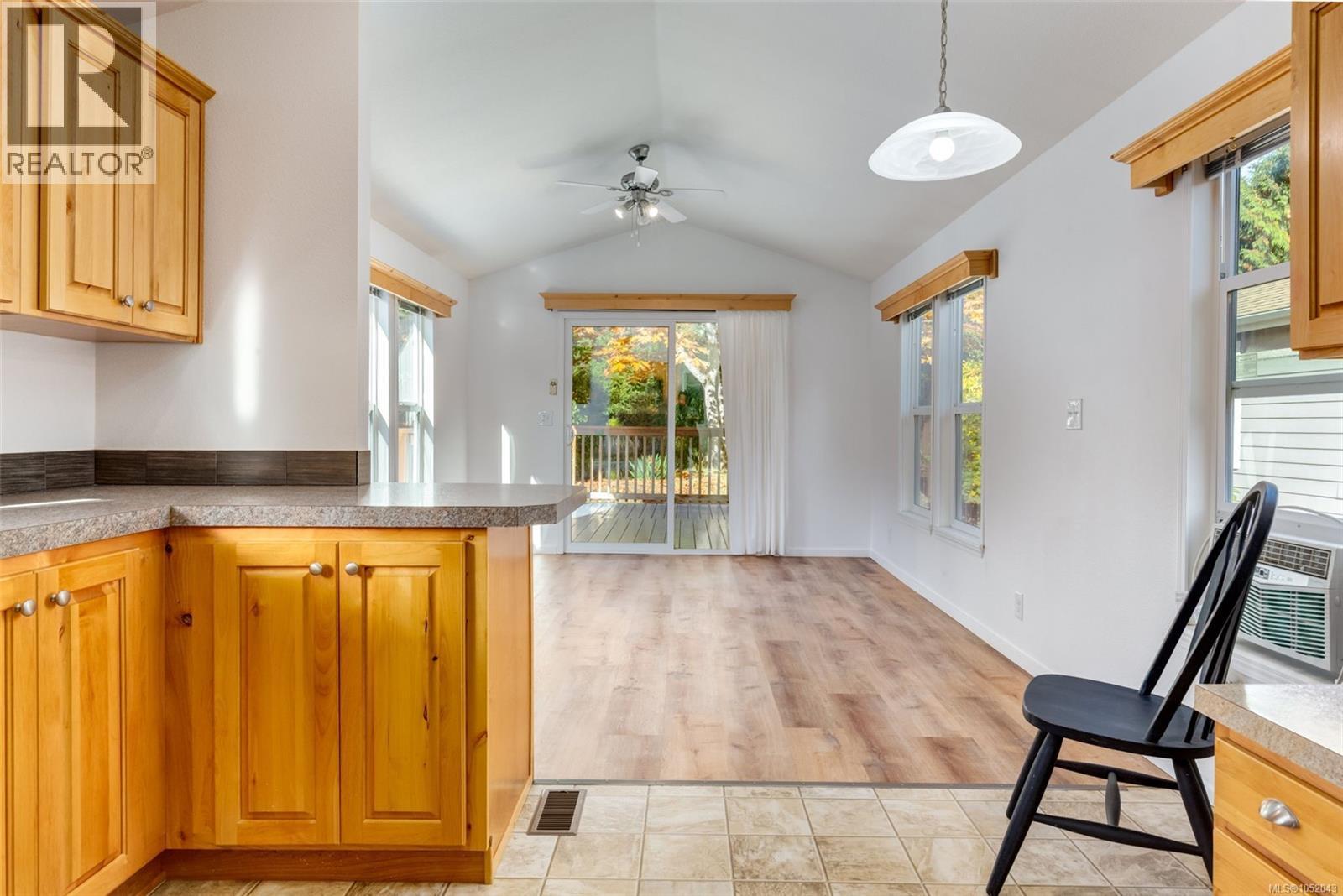 107 3042 River Rd