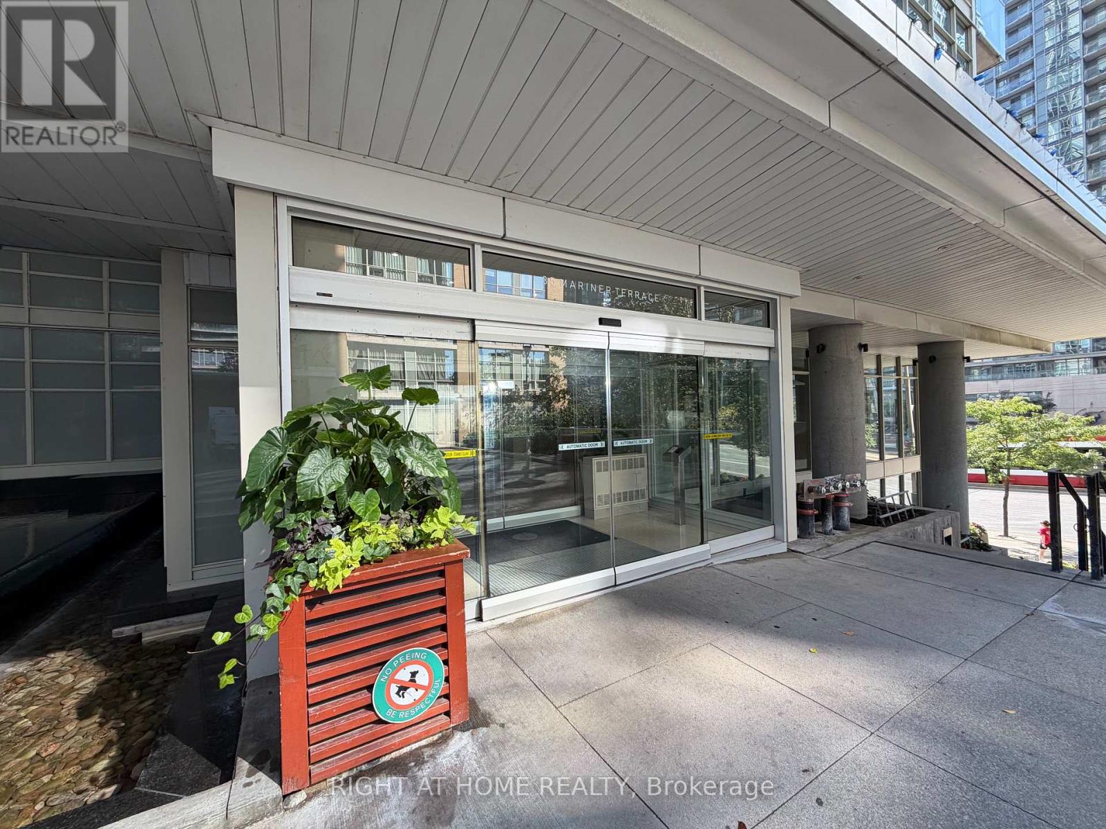 2905 - 35 Mariner Terrace, Toronto, Ontario  M5V 3V9 - Photo 19 - C14079838