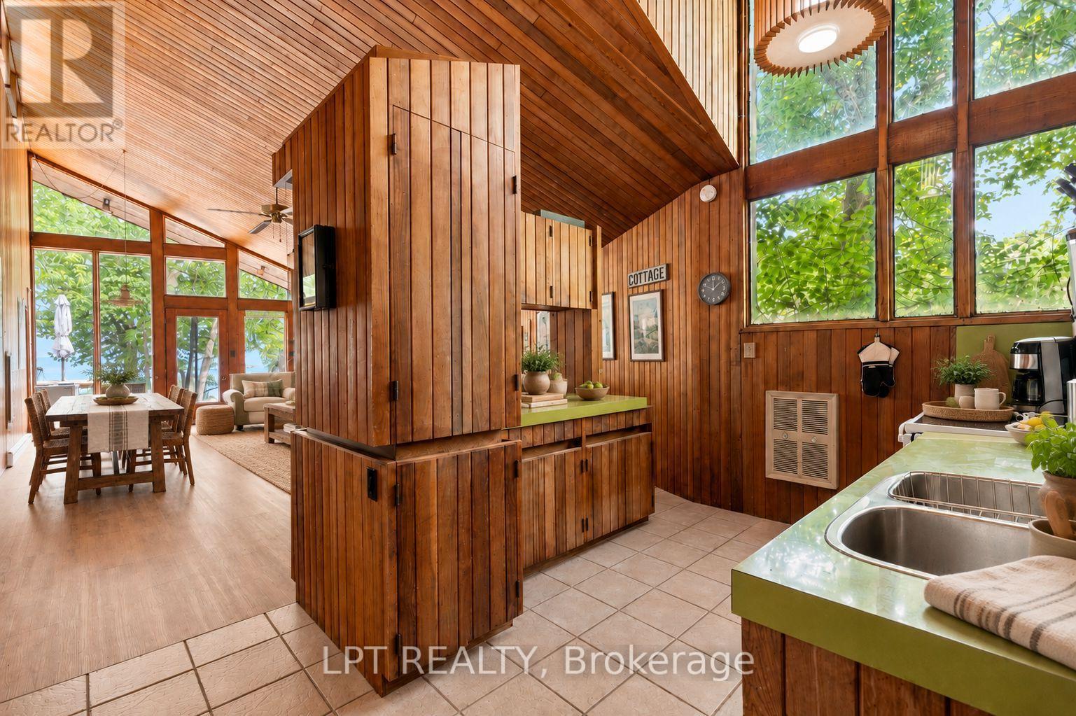 678 Lake Drive E, Georgina, Ontario  L0E 1S0 - Photo 42 - N14030396