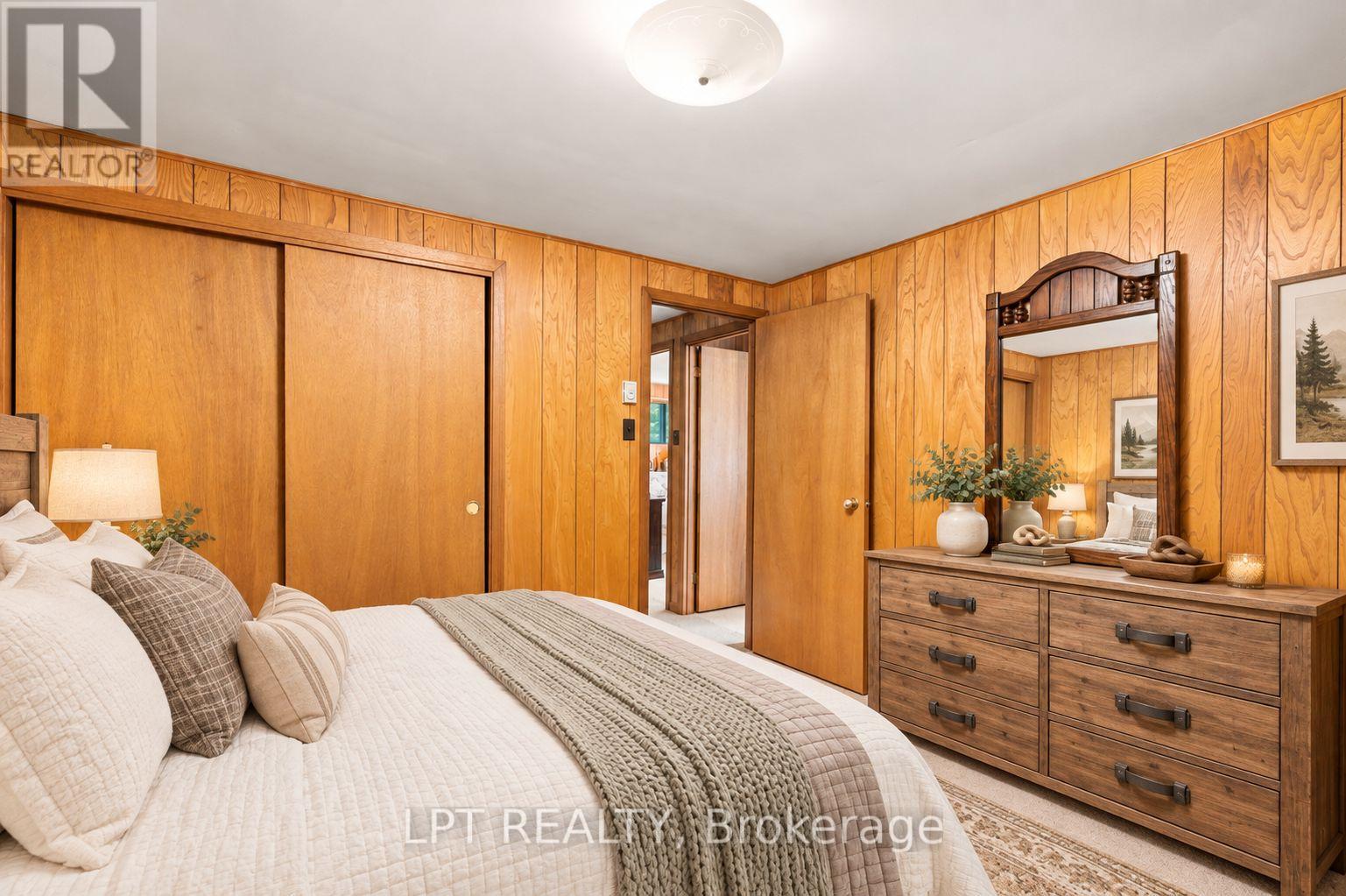 678 Lake Drive E, Georgina, Ontario  L0E 1S0 - Photo 33 - N14030396