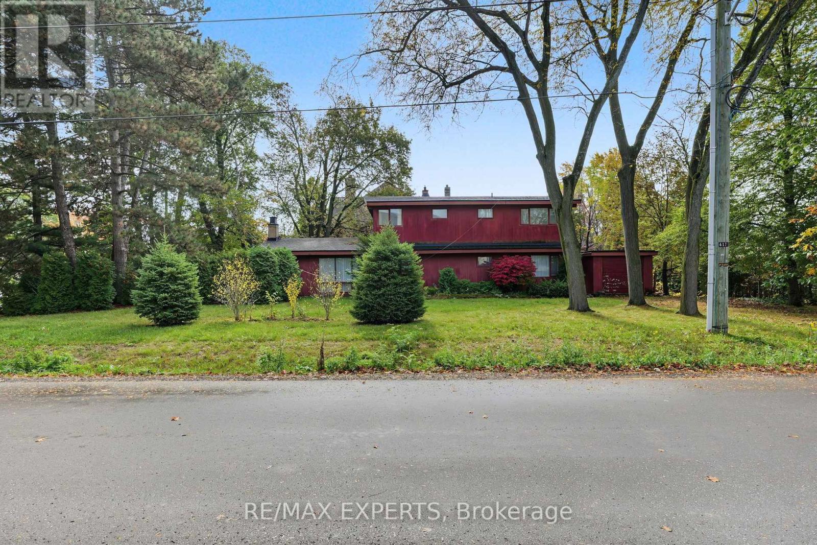 2 WELTON STREET, Vaughan, Ontario