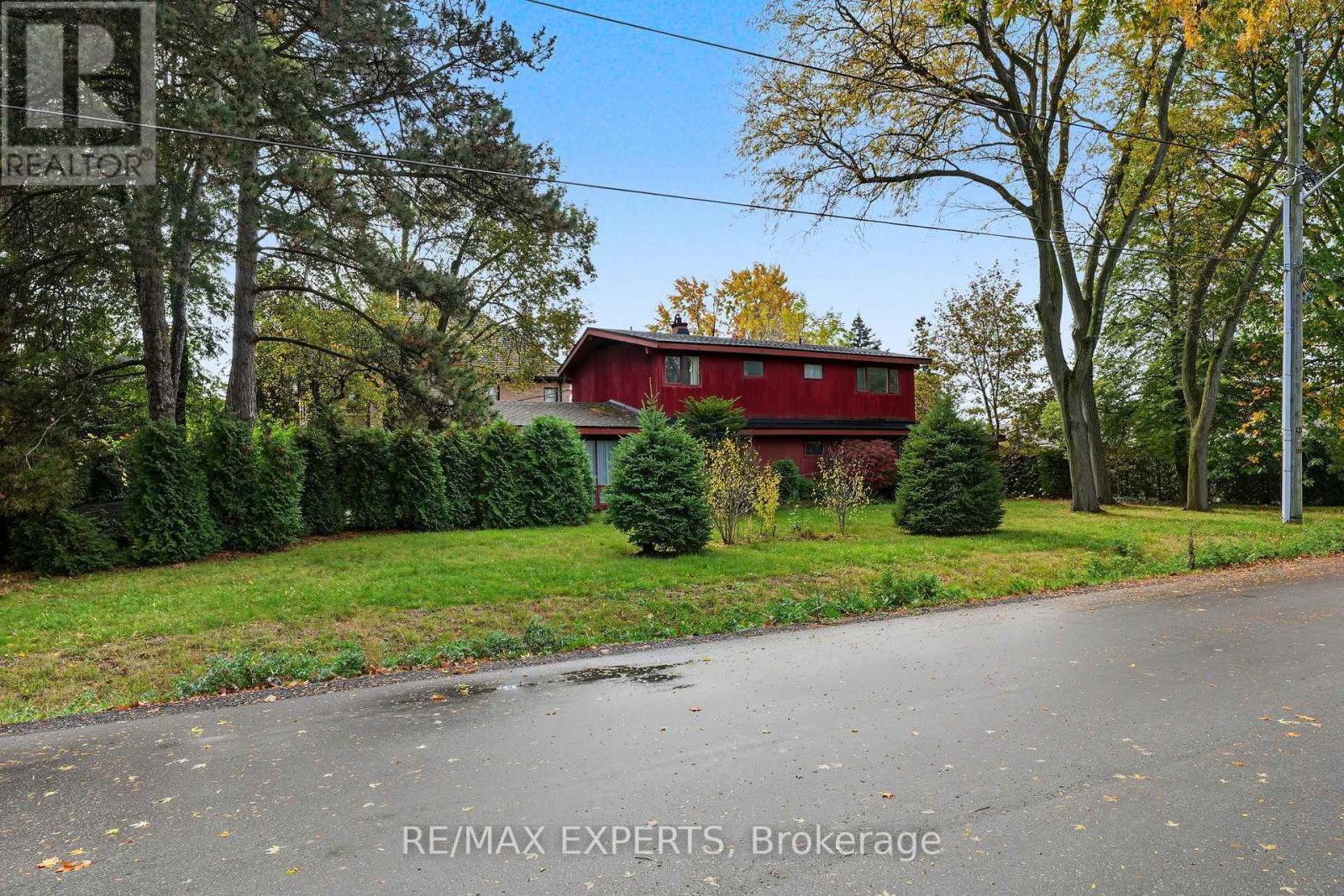 2 Welton Street, Vaughan, Ontario  L6A 3Z2 - Photo 3 - N14080028