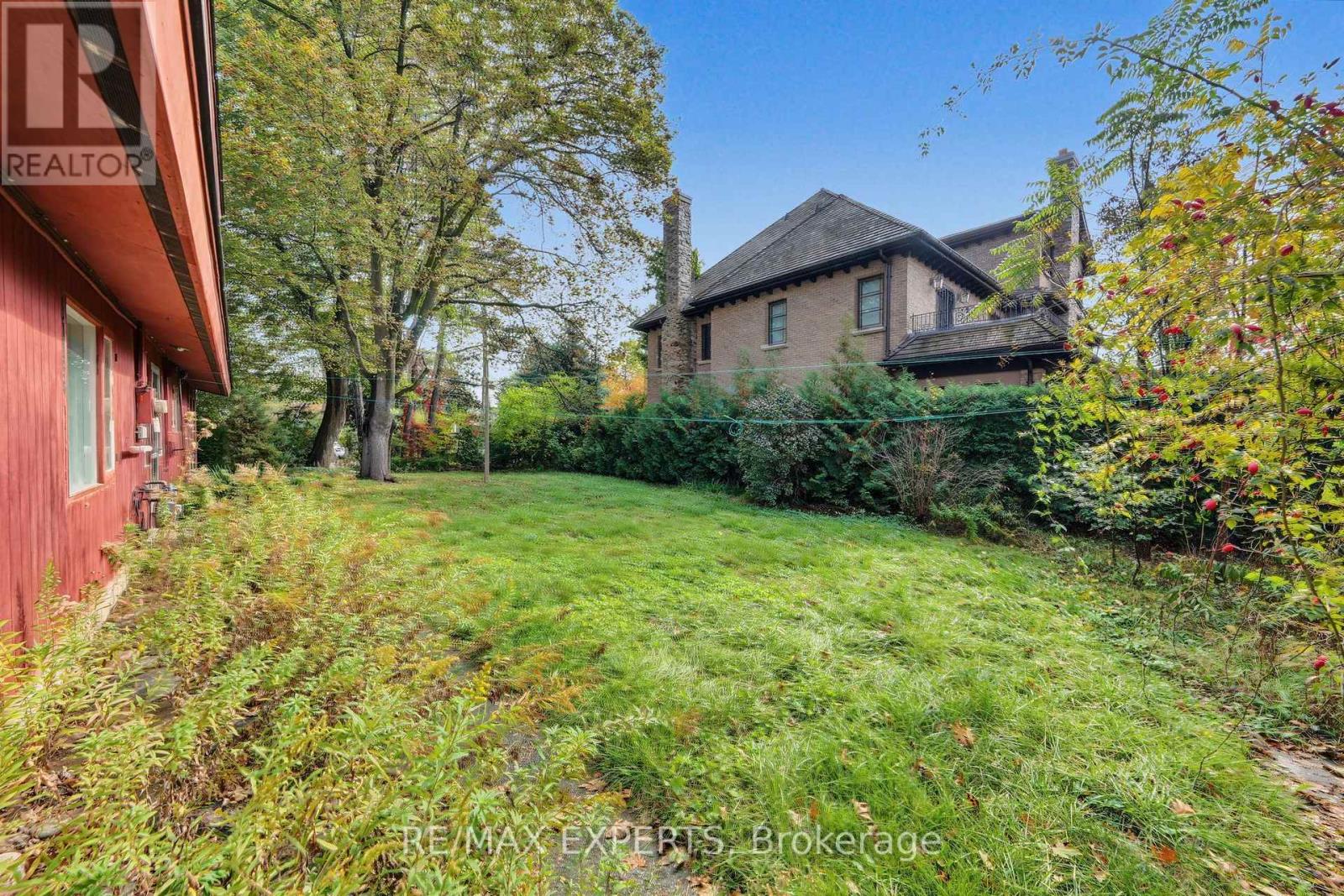 2 Welton Street, Vaughan, Ontario  L6A 3Z2 - Photo 8 - N14080028