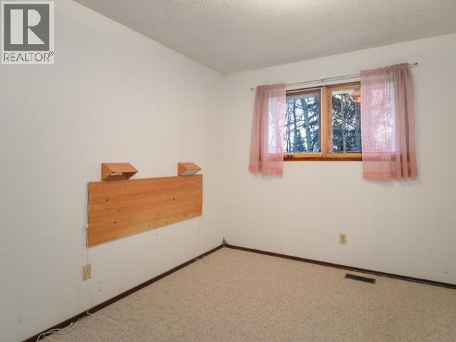 207 Squanga Ave, Whitehorse, Yukon  Y1A 3Y3 - Photo 12 - 17763