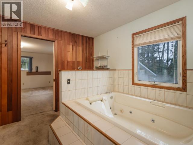207 Squanga Ave, Whitehorse, Yukon  Y1A 3Y3 - Photo 14 - 17763
