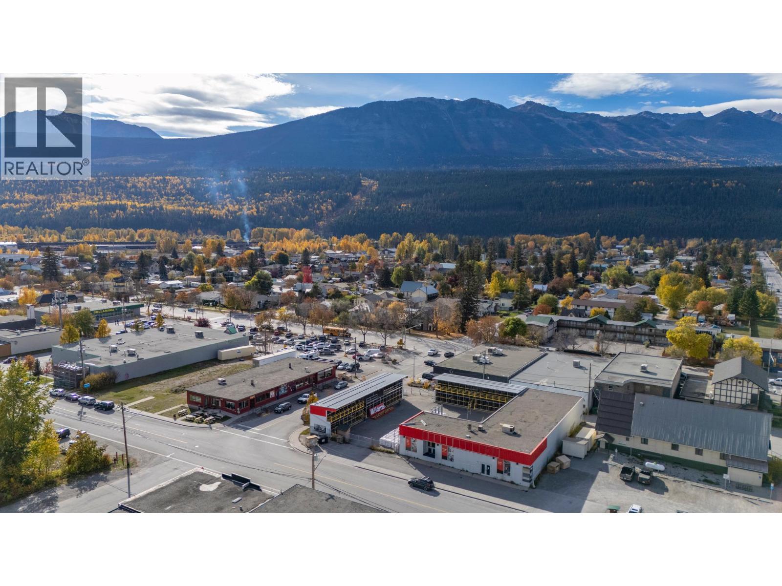 909 11th Avenue S, Golden, British Columbia  V0A 1H0 - Photo 41 - 10403613