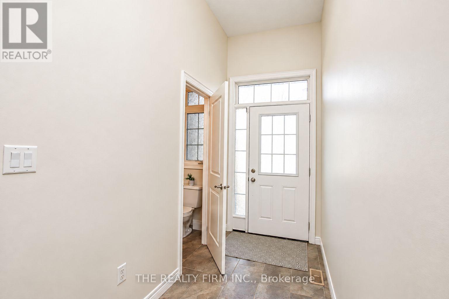 45 - 1030 Oakcrossing Gate, London North, Ontario  N6H 0H1 - Photo 6 - X14080818