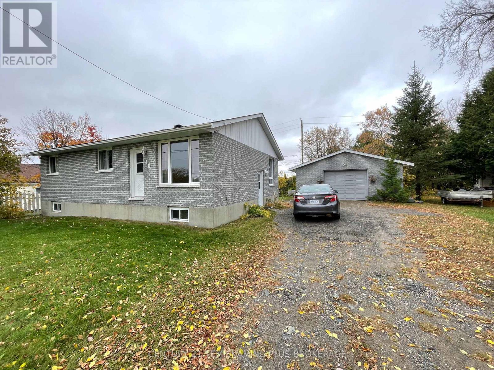401 LAKEVIEW AVENUE S, Temiskaming Shores, Ontario