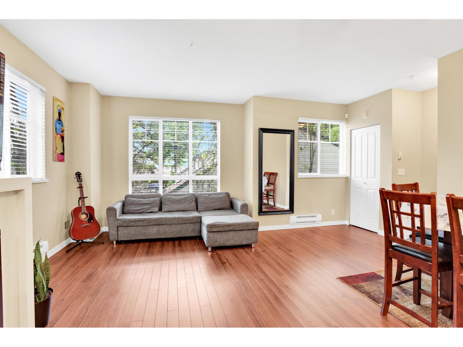 40 13239 OLD YALE ROAD, surrey, British Columbia