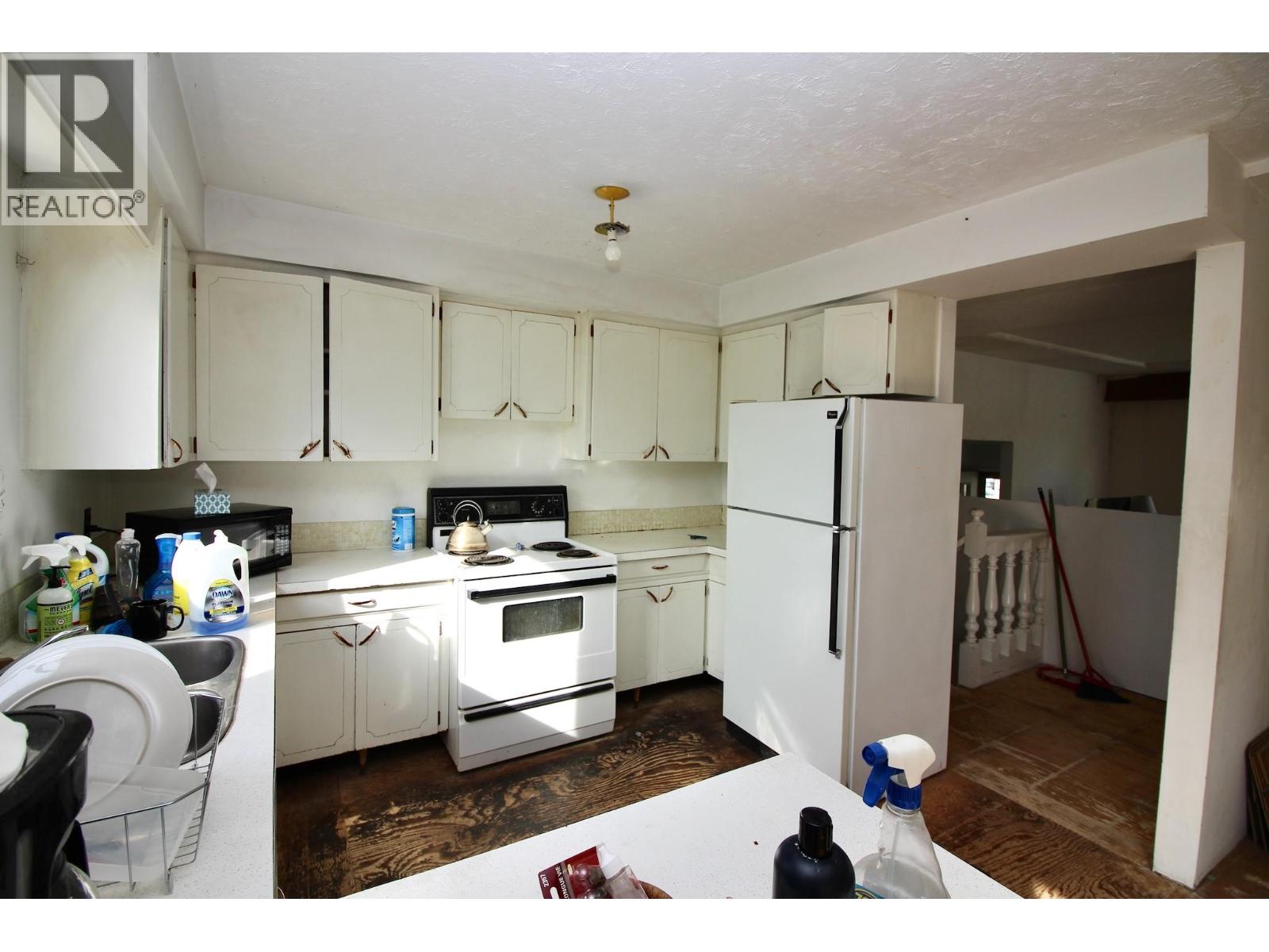 1382 Mcbride Road, Kelowna, British Columbia  V1Y 4A6 - Photo 6 - 10403258