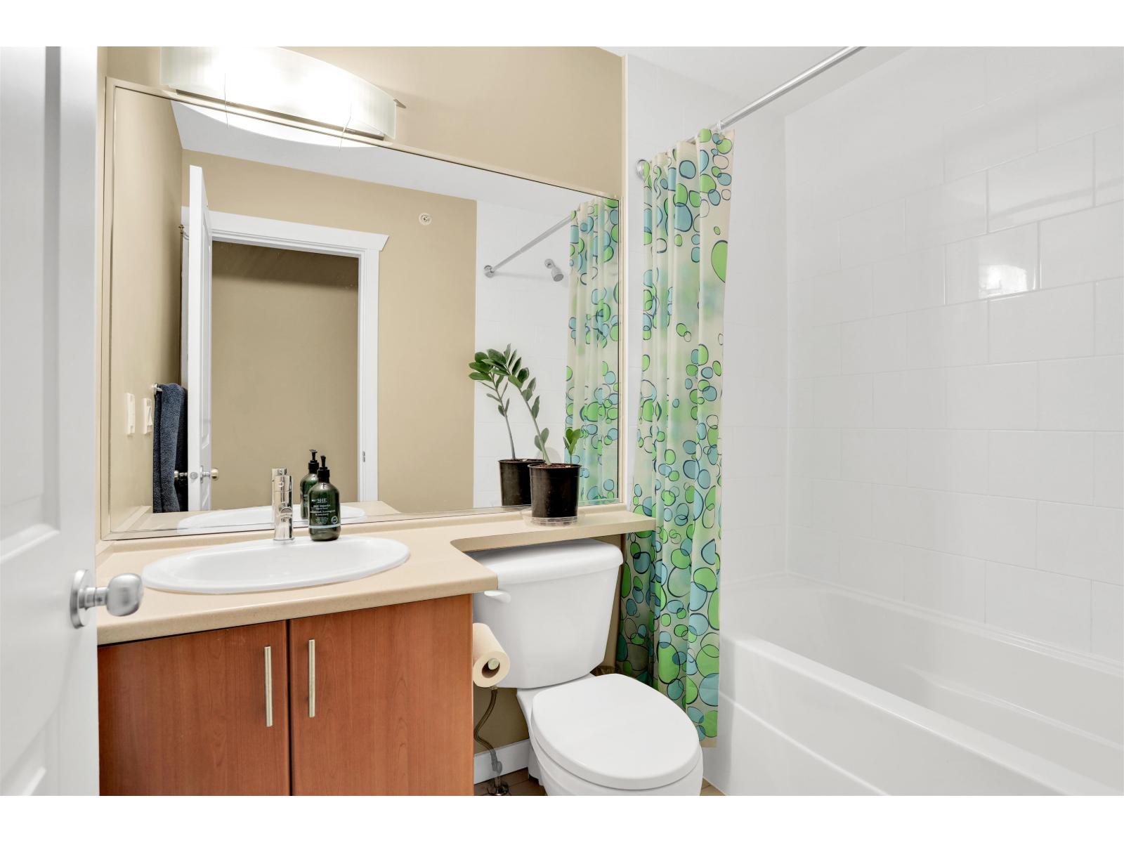 40 13239 Old Yale Road, Surrey, British Columbia  V3T 3C5 - Photo 14 - R3175623