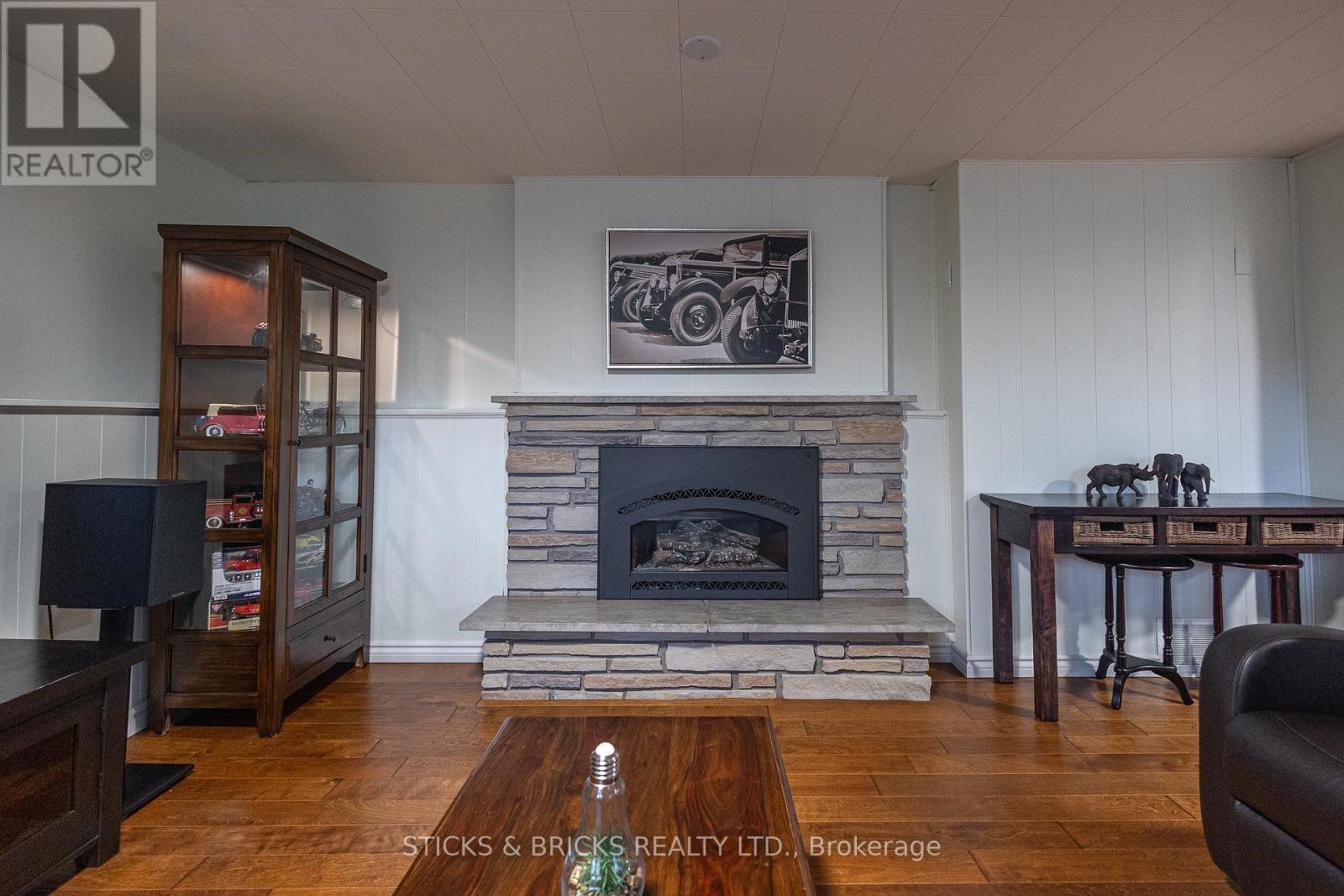 4479 Mitchell Avenue, Niagara Falls (Morrison), Ontario  L2E 6R6 - Photo 22 - X14080698