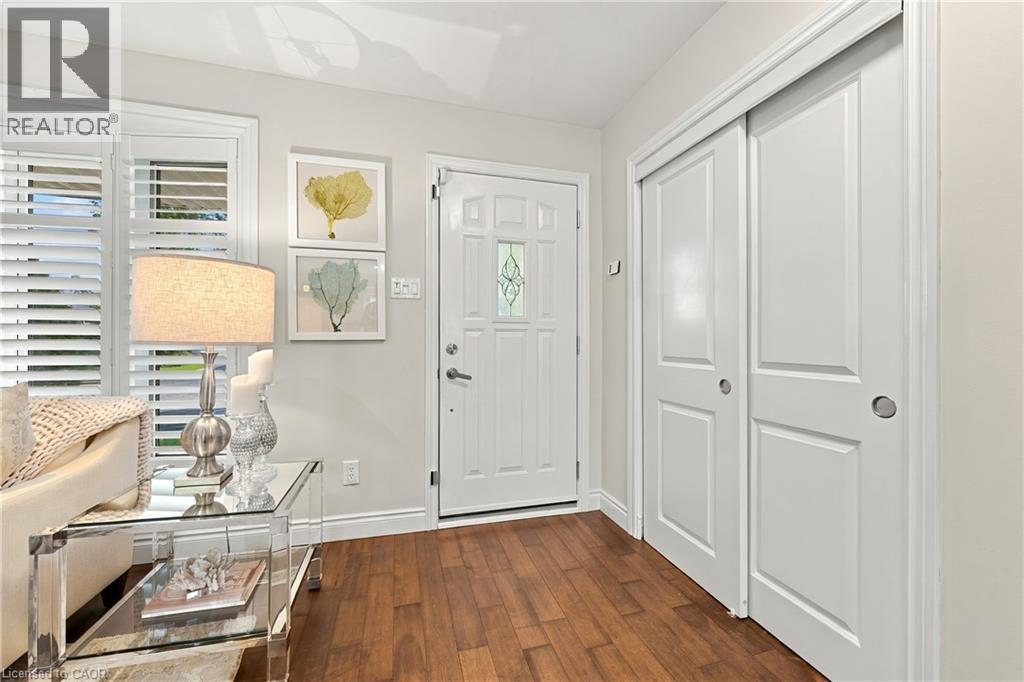 2231 Urwin Crescent, Oakville, Ontario  L6L 2T3 - Photo 3 - 40867369