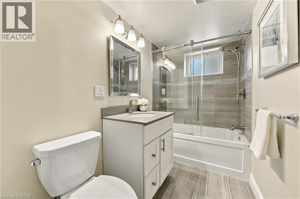 2231 Urwin Crescent, Oakville, Ontario  L6L 2T3 - Photo 23 - 40867369