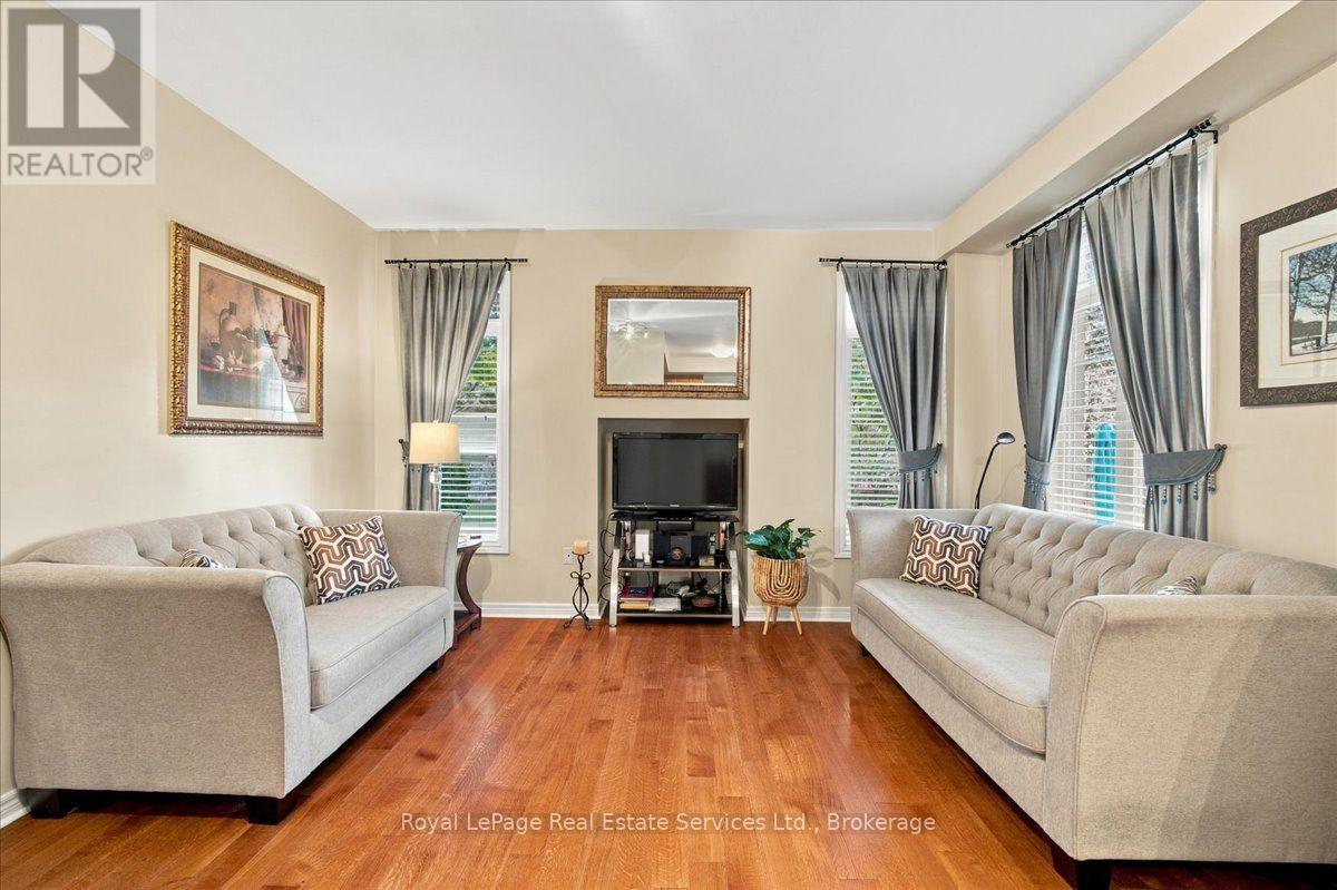 5569 Waterwind Crescent, Mississauga, Ontario  L5M 0G3 - Photo 10 - W14080650