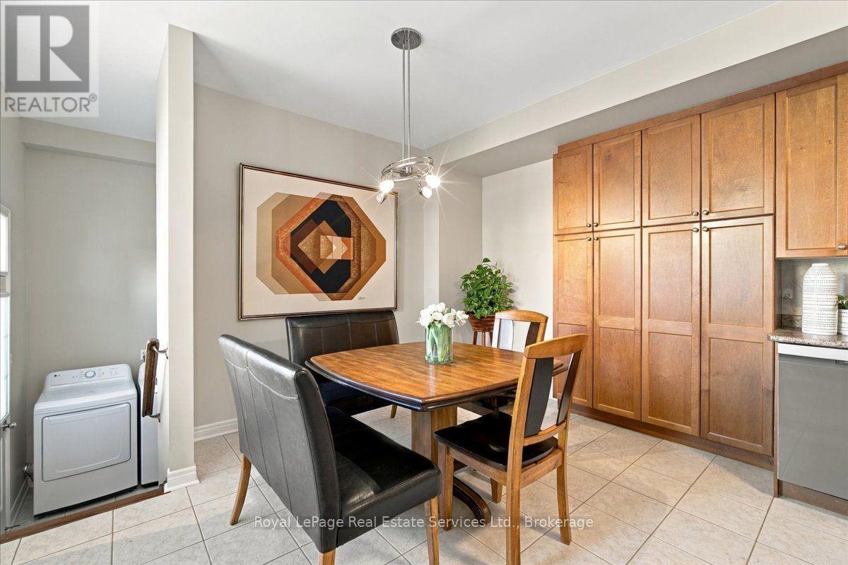 5569 Waterwind Crescent, Mississauga, Ontario  L5M 0G3 - Photo 16 - W14080650