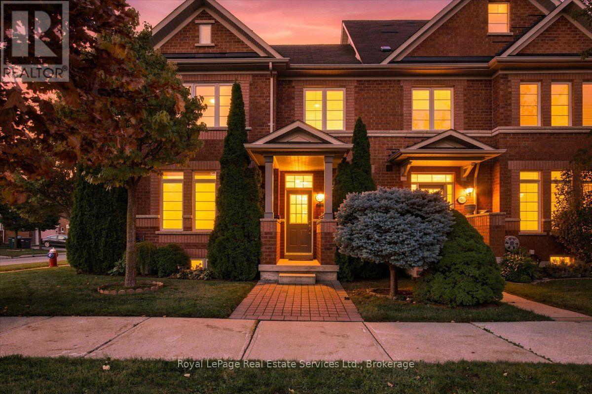 5569 Waterwind Crescent, Mississauga, Ontario  L5M 0G3 - Photo 2 - W14080650