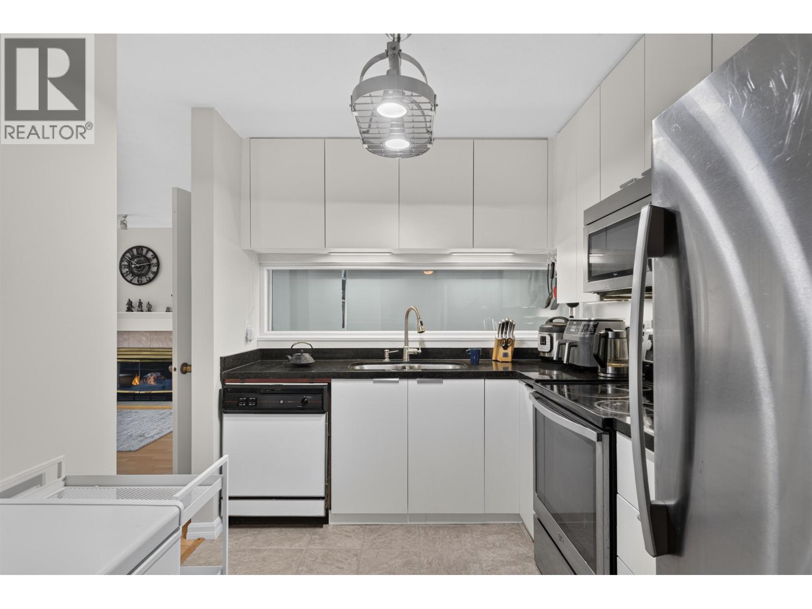303 1171 Pipeline Road, Coquitlam, British Columbia  V3B 4R9 - Photo 7 - R3175619