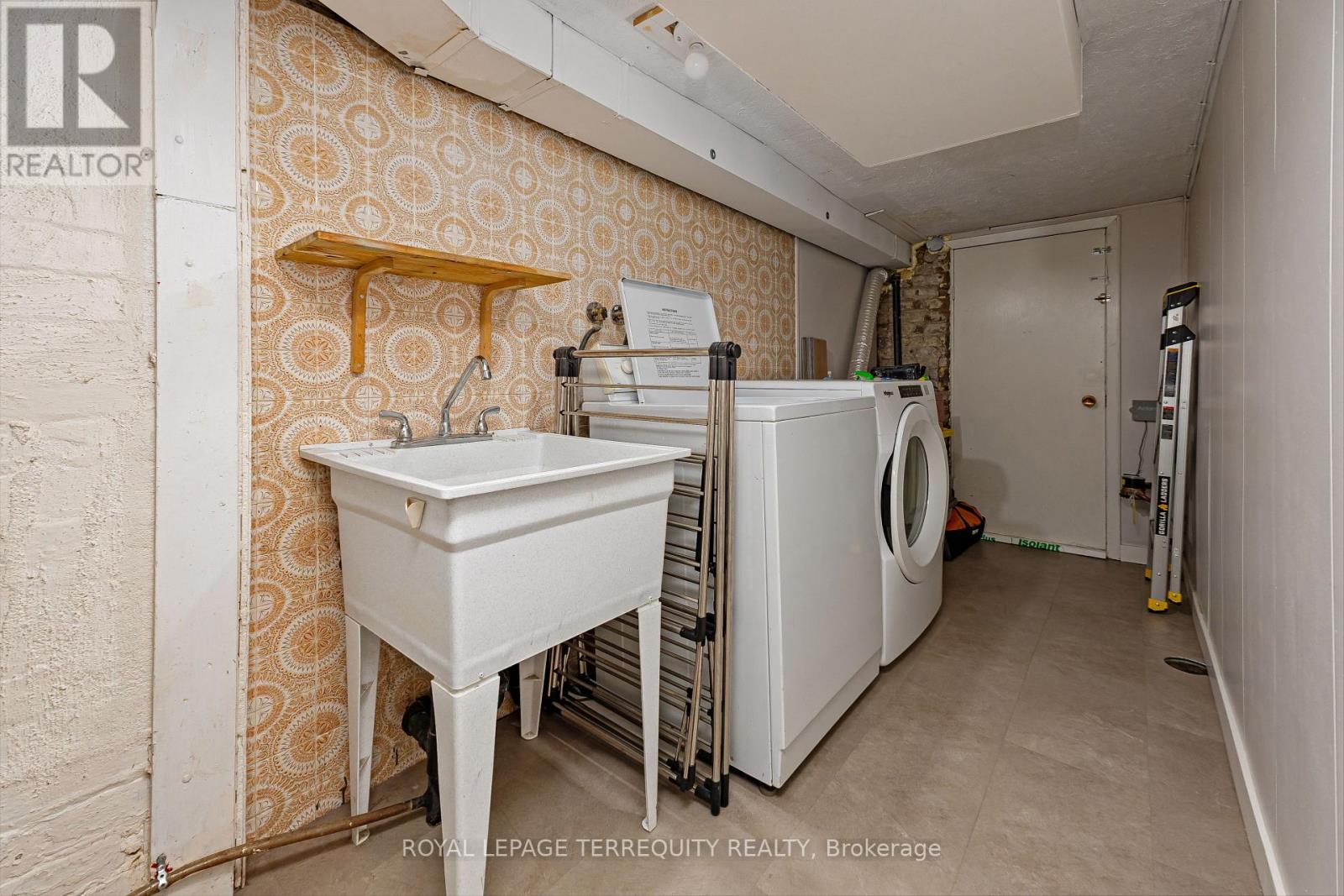 45 Dingwall Avenue, Toronto, Ontario  M4J 1C4 - Photo 28 - E14032852