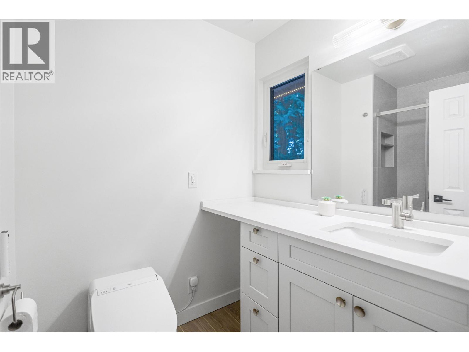 2670 Burnside Place, Coquitlam, British Columbia  V3E 1A2 - Photo 14 - R3175604