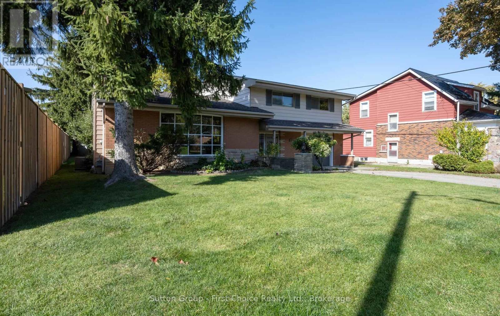 12 Mcculloch Street, Stratford, Ontario  N5A 2V7 - Photo 5 - X14032602