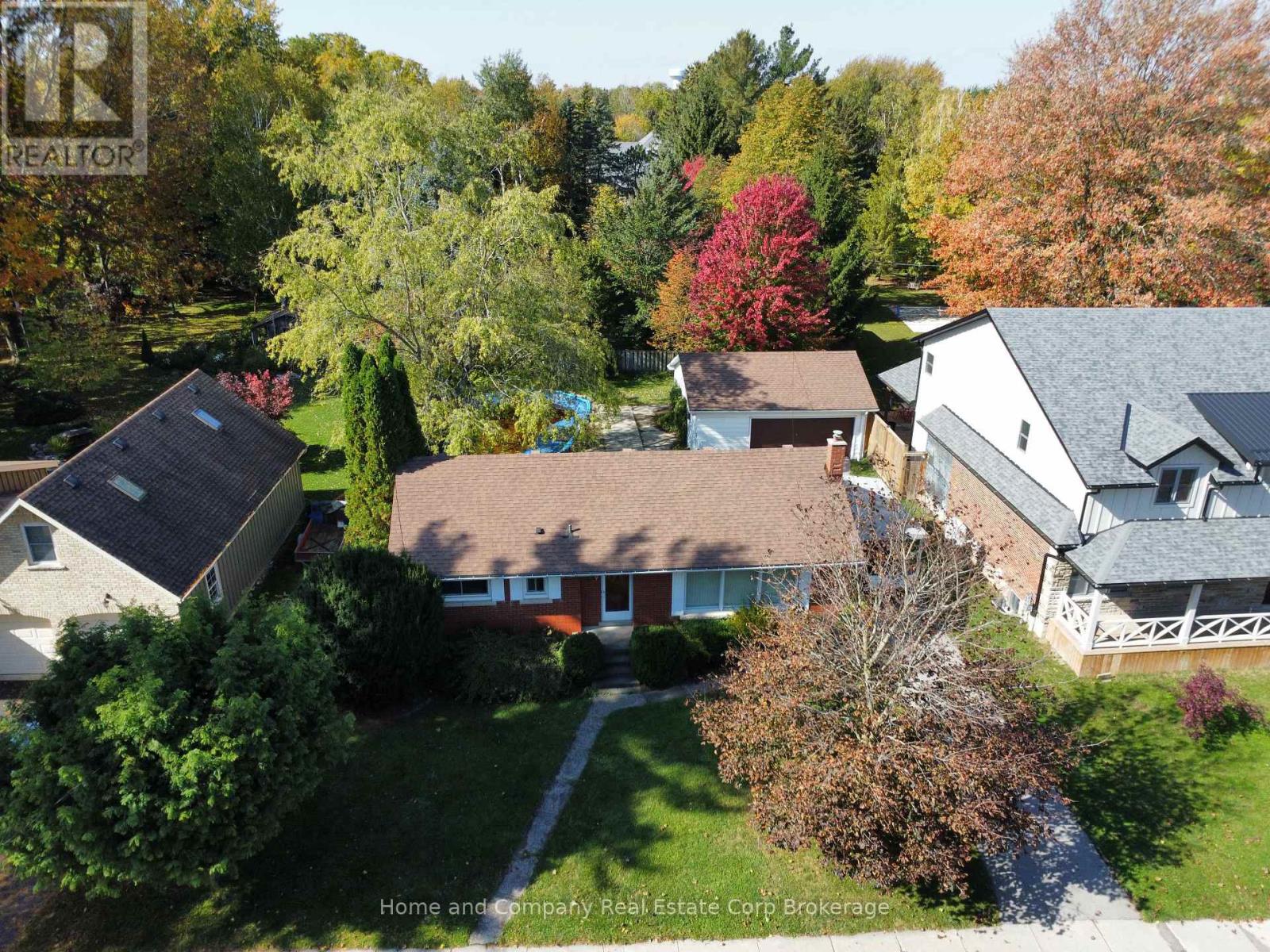 28 Hesson Street, Stratford, Ontario  N5A 6G1 - Photo 3 - X14080722
