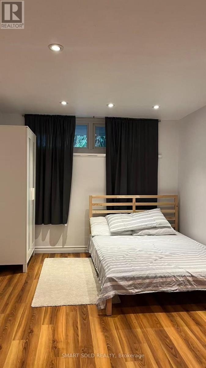 Lower 232 Crawford Street, Toronto, Ontario  M6J 2V6 - Photo 2 - C14080644