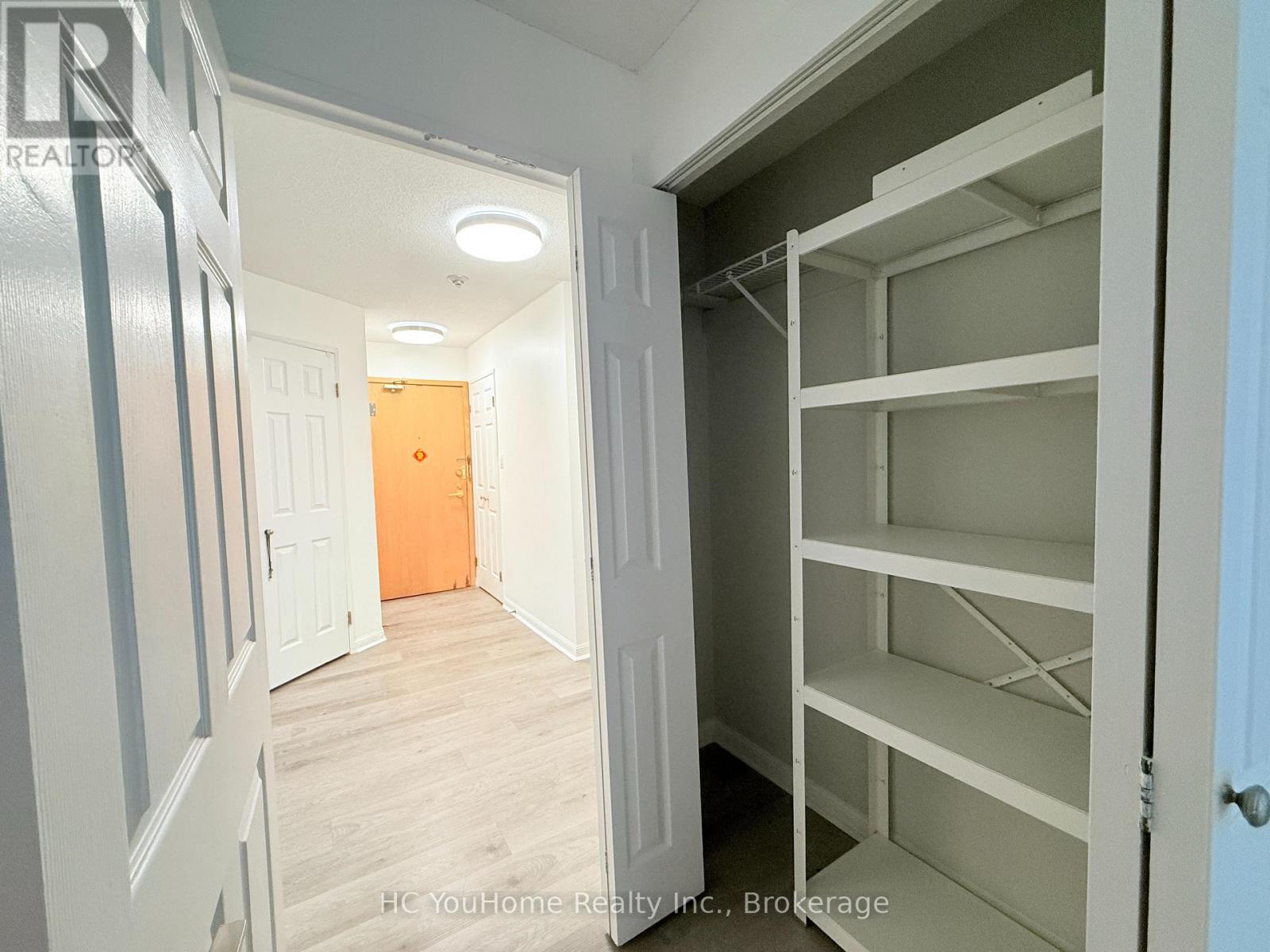 212 - 24 Wellesley Street W, Toronto, Ontario  M4Y 2X6 - Photo 24 - C14080676