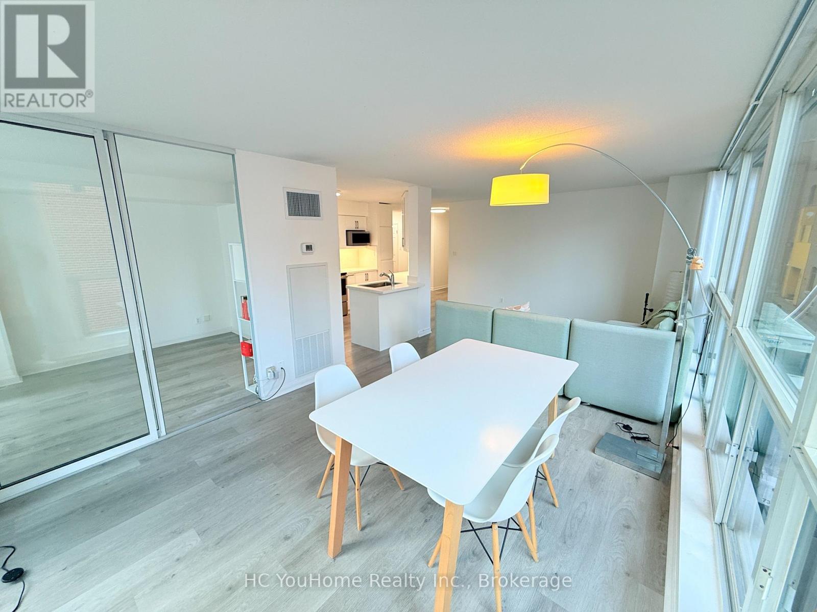 212 - 24 Wellesley Street W, Toronto, Ontario  M4Y 2X6 - Photo 29 - C14080676