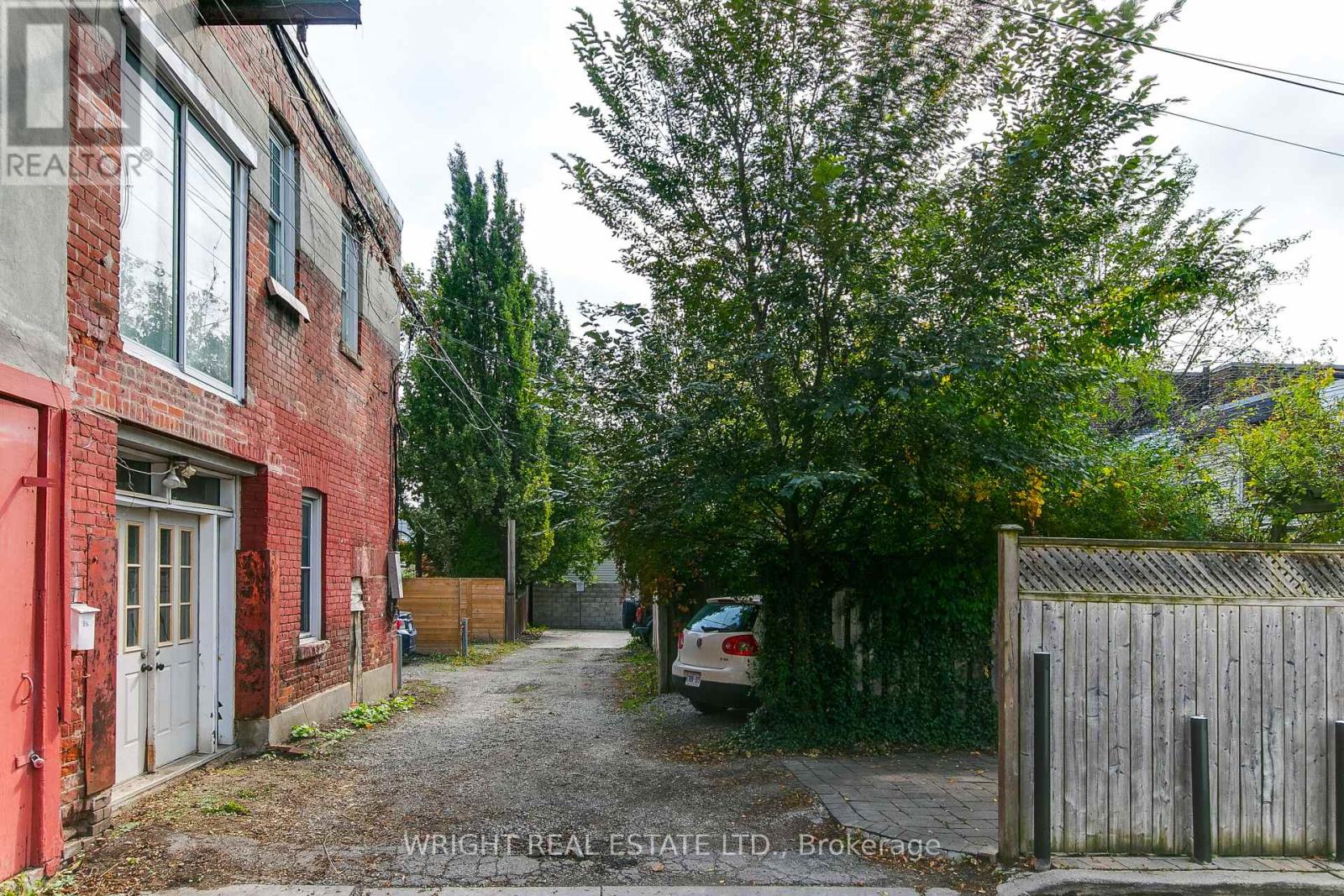 Rear - 105 Major Street, Toronto, Ontario  M5S 2K9 - Photo 18 - C14080702