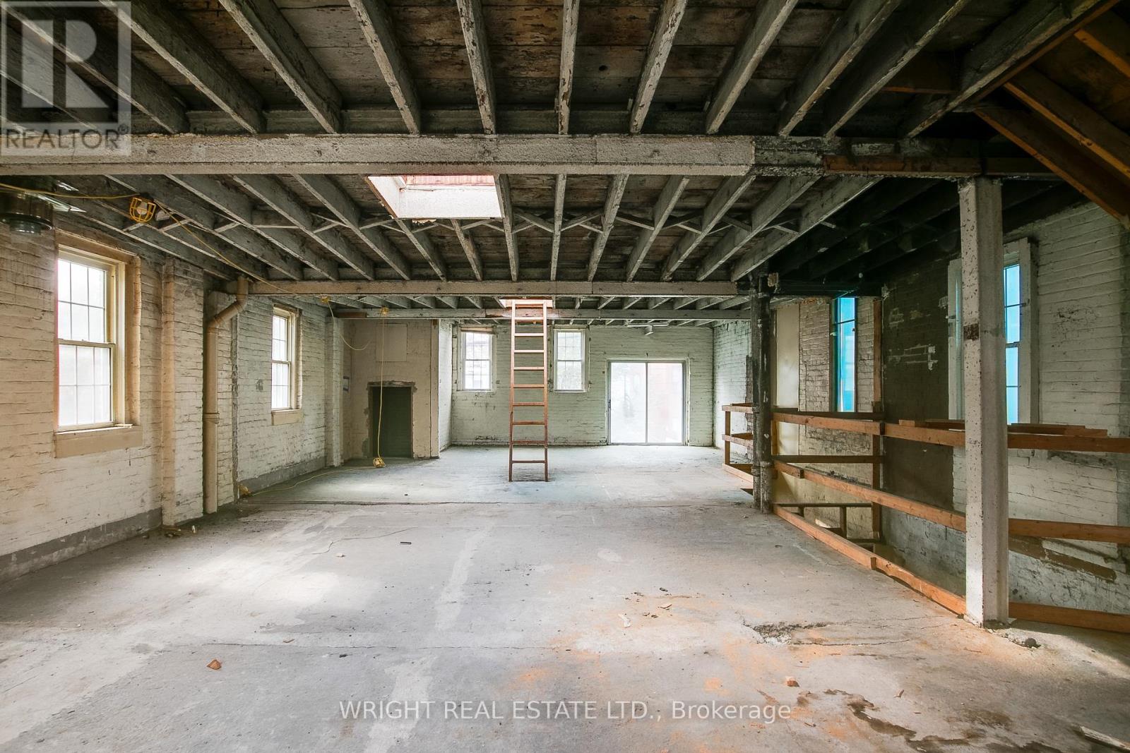 Rear - 105 Major Street, Toronto, Ontario  M5S 2K9 - Photo 9 - C14080702