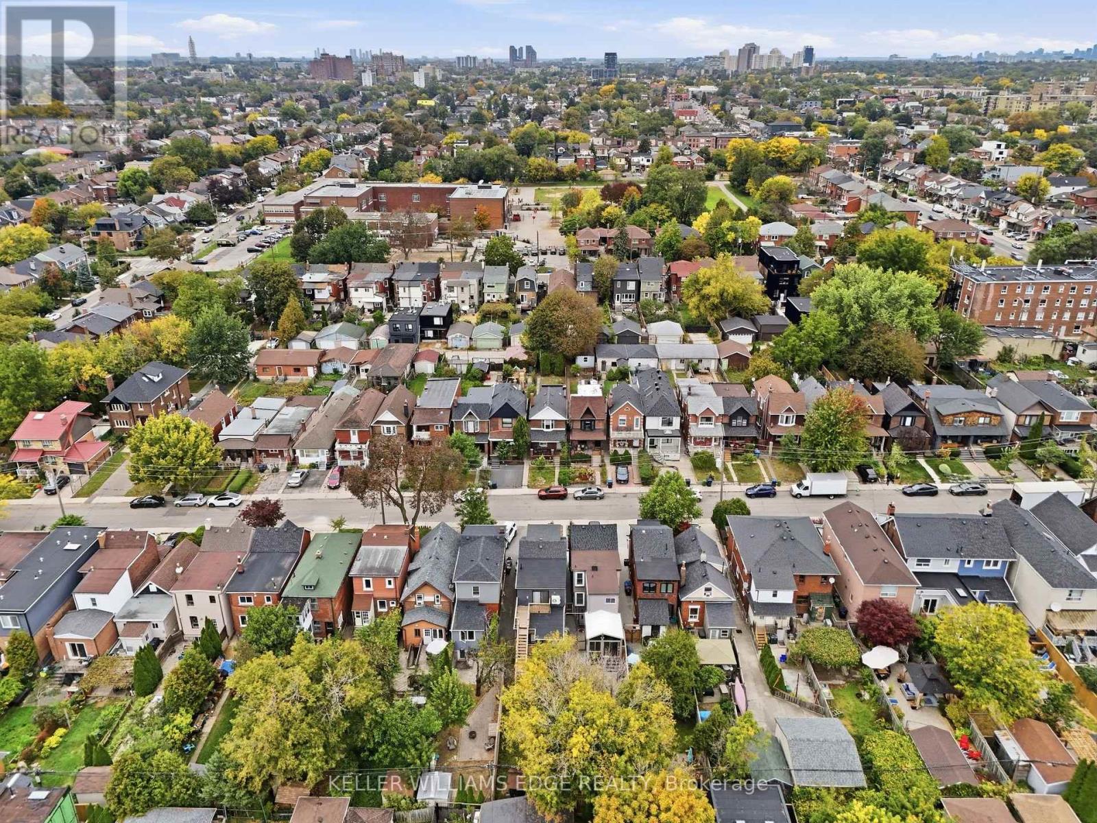 28 Conway Avenue, Toronto, Ontario  M6E 1H2 - Photo 44 - C14080820