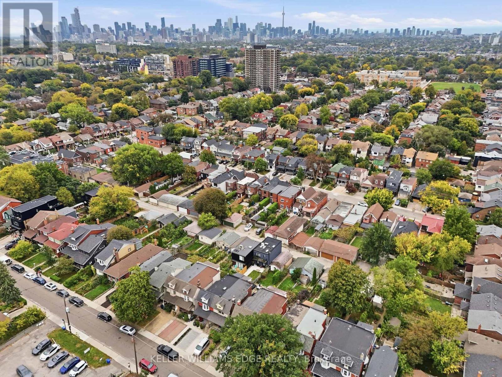 28 Conway Avenue, Toronto, Ontario  M6E 1H2 - Photo 48 - C14080820
