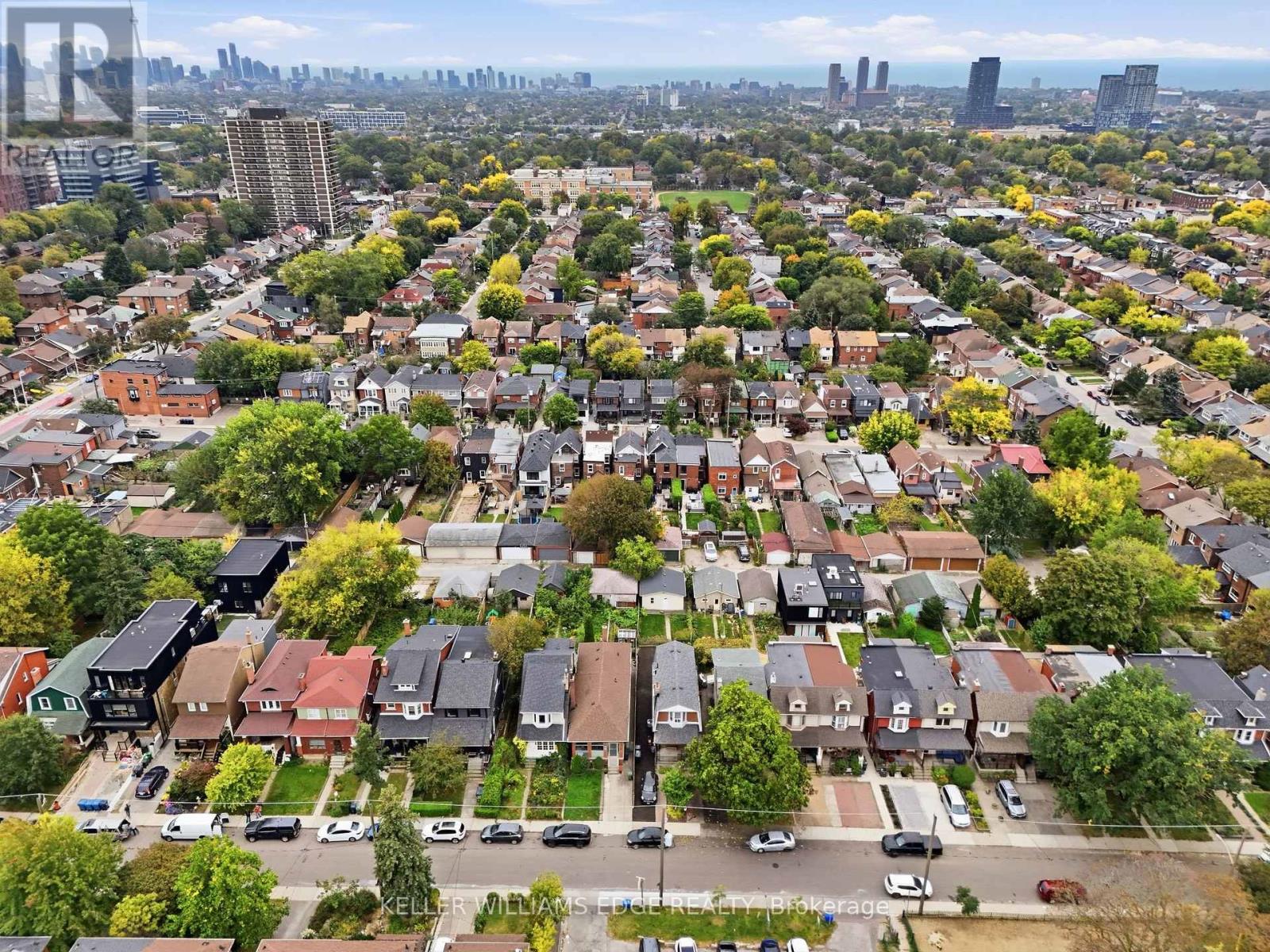 28 Conway Avenue, Toronto, Ontario  M6E 1H2 - Photo 49 - C14080820