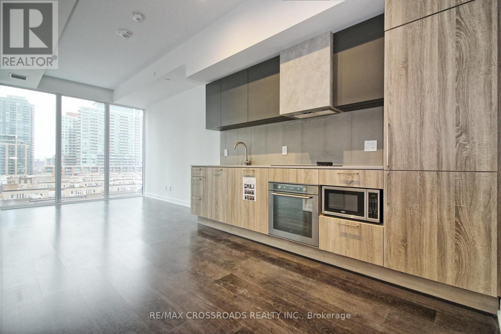 712 - 19 Western Battery Road, Toronto, Ontario  M6K 0E3 - Photo 3 - C14080846
