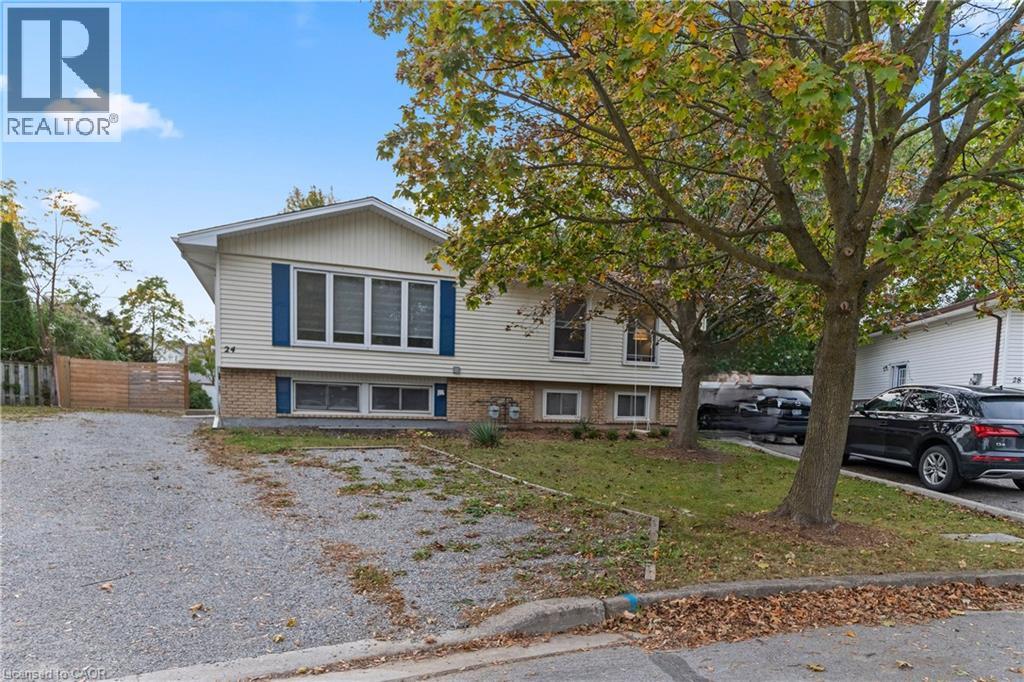 24 Tara Crescent