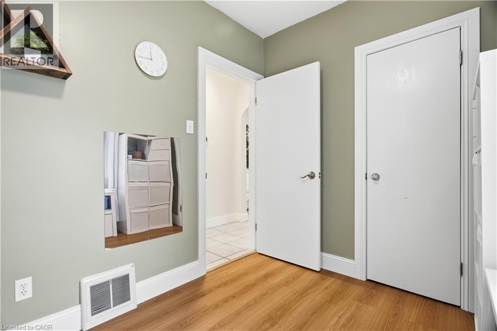 18 Birch Avenue, Kitchener, Ontario  N2H 4W5 - Photo 25 - 40868119