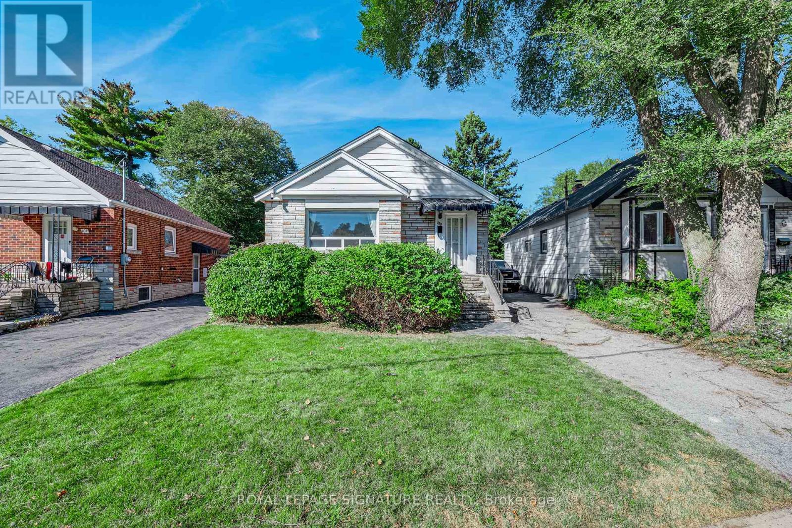 106 MEIGHEN AVENUE, Toronto, Ontario