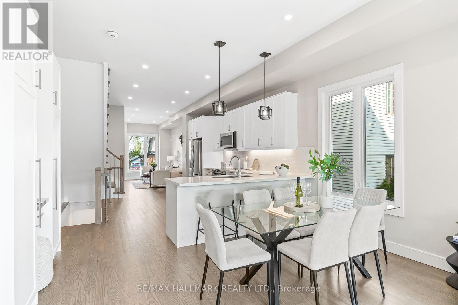 9b Linton Avenue S, Toronto, Ontario  M1N 1W5 - Photo 14 - E14080832