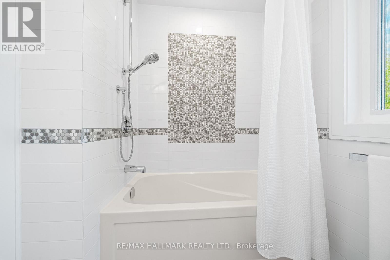 9b Linton Avenue S, Toronto, Ontario  M1N 1W5 - Photo 31 - E14080832