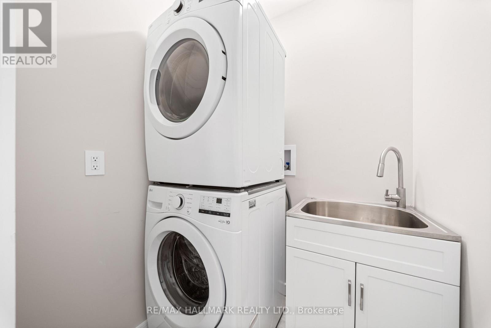 9b Linton Avenue S, Toronto, Ontario  M1N 1W5 - Photo 45 - E14080832