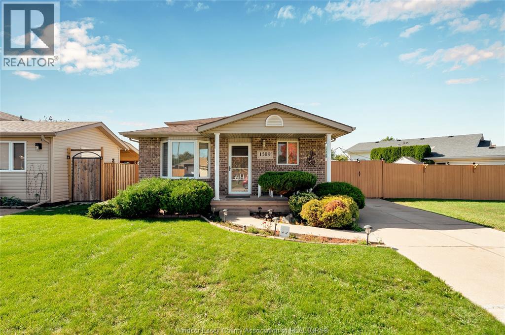 MLS# 26025354: 1589 BLAIRWOOD CRESCENT Unit# HOUSE, Windsor, Canada