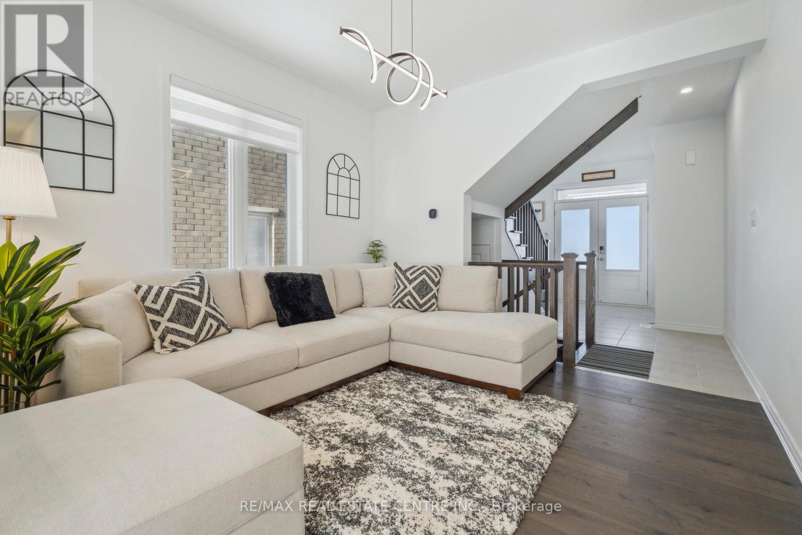 699 Newlove Street, Innisfil, Ontario  L9S 0R8 - Photo 9 - N14080742