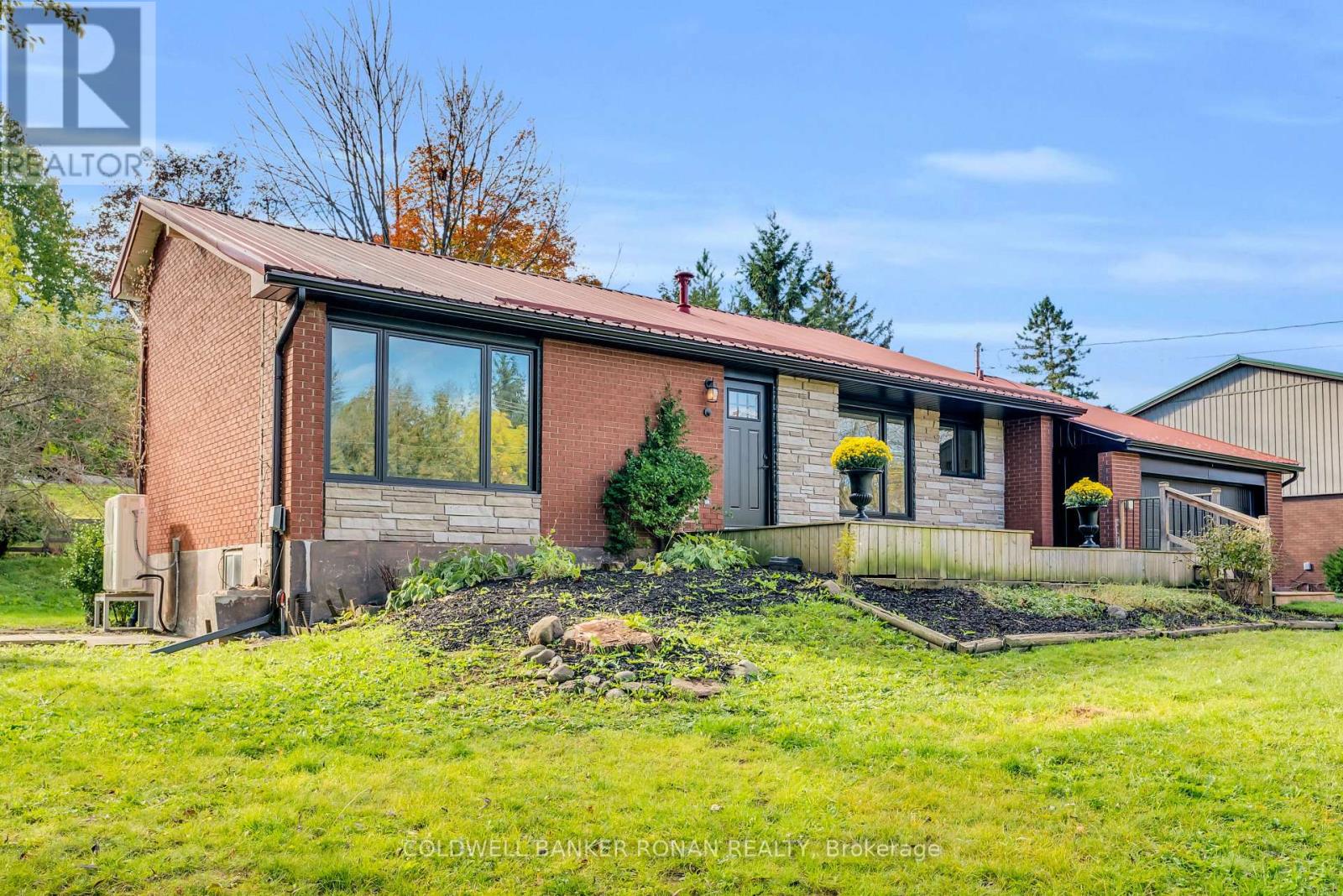 4411 7th Line, Bradford West Gwillimbury (Bond Head), Ontario  L0G 1B0 - Photo 2 - N14080842