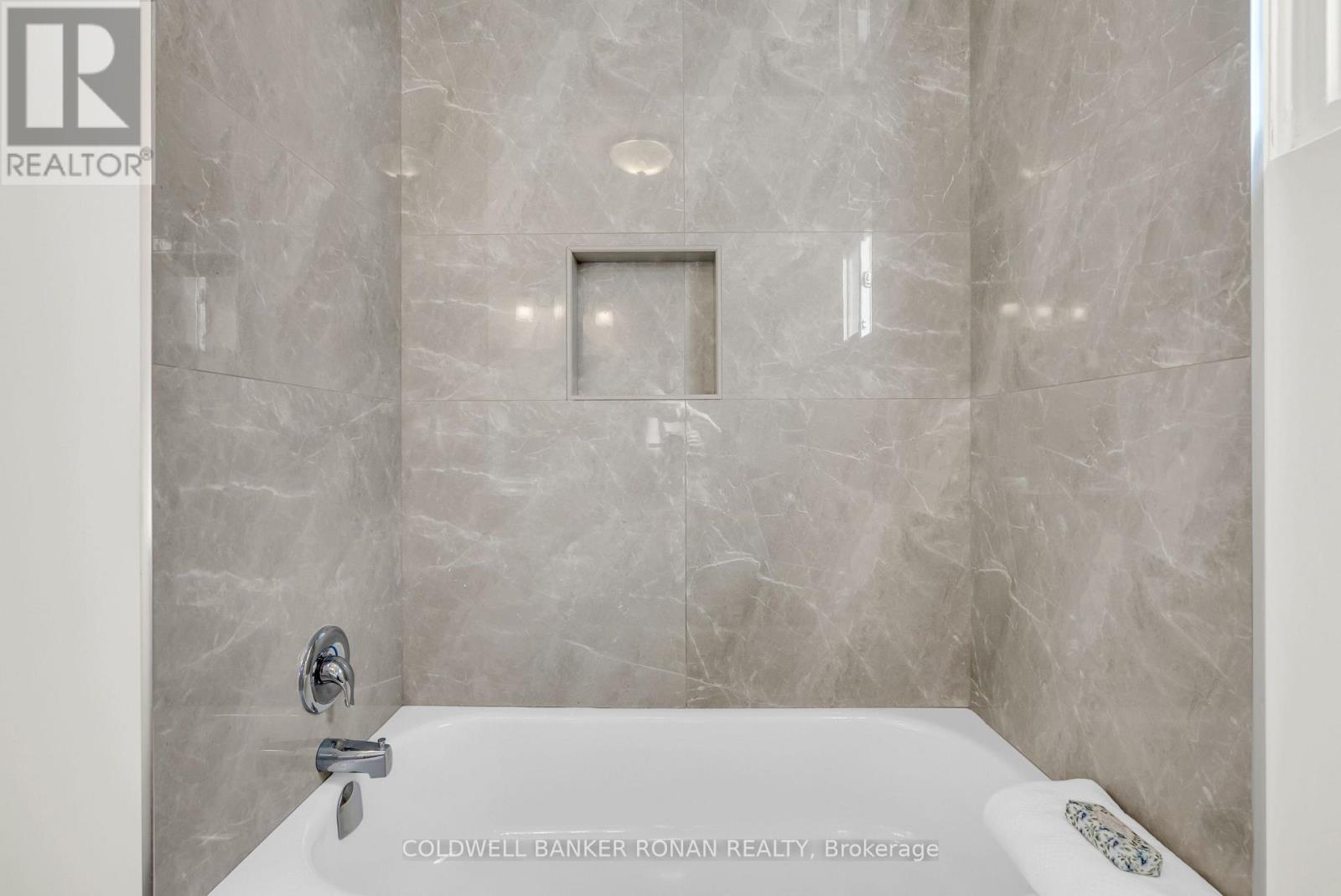 4411 7th Line, Bradford West Gwillimbury (Bond Head), Ontario  L0G 1B0 - Photo 28 - N14080842